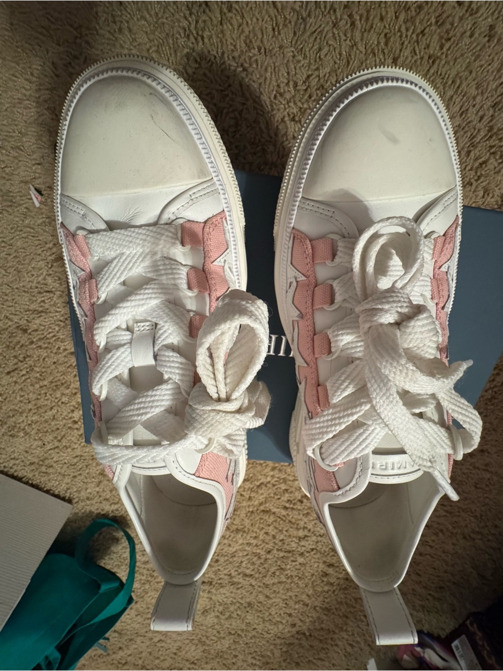 AMIRI Pink and White Star-Embellished Low Top Sneakers - Picture 2 of 11